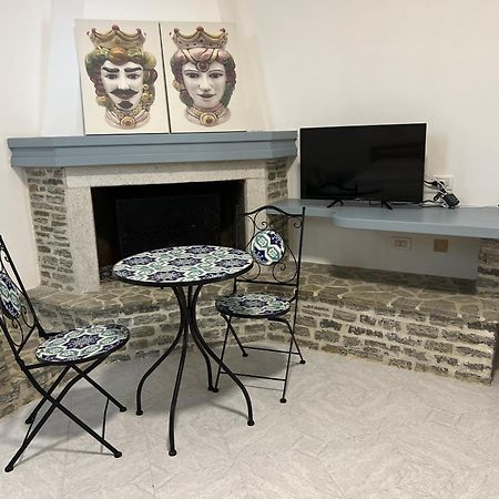 Villa Dolce Vita Rooms Кастелуцо Екстериор снимка