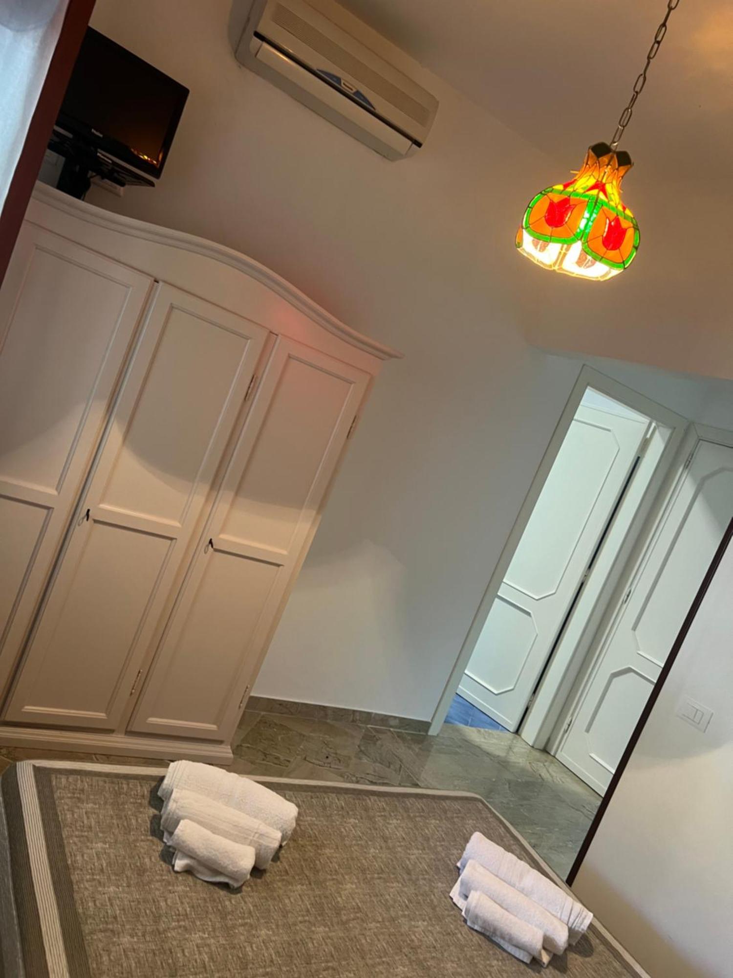 Villa Dolce Vita Rooms Кастелуцо Екстериор снимка